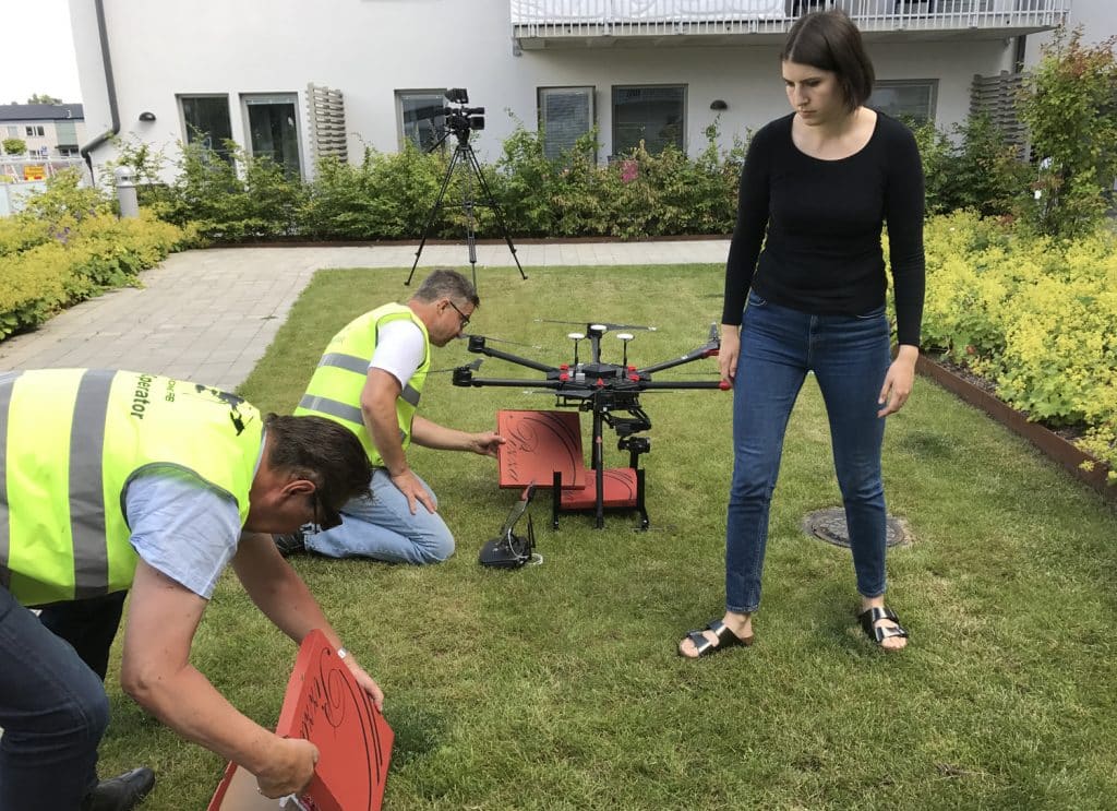 Premiär för Onlinepizza Labs - levererade pizza med drönare